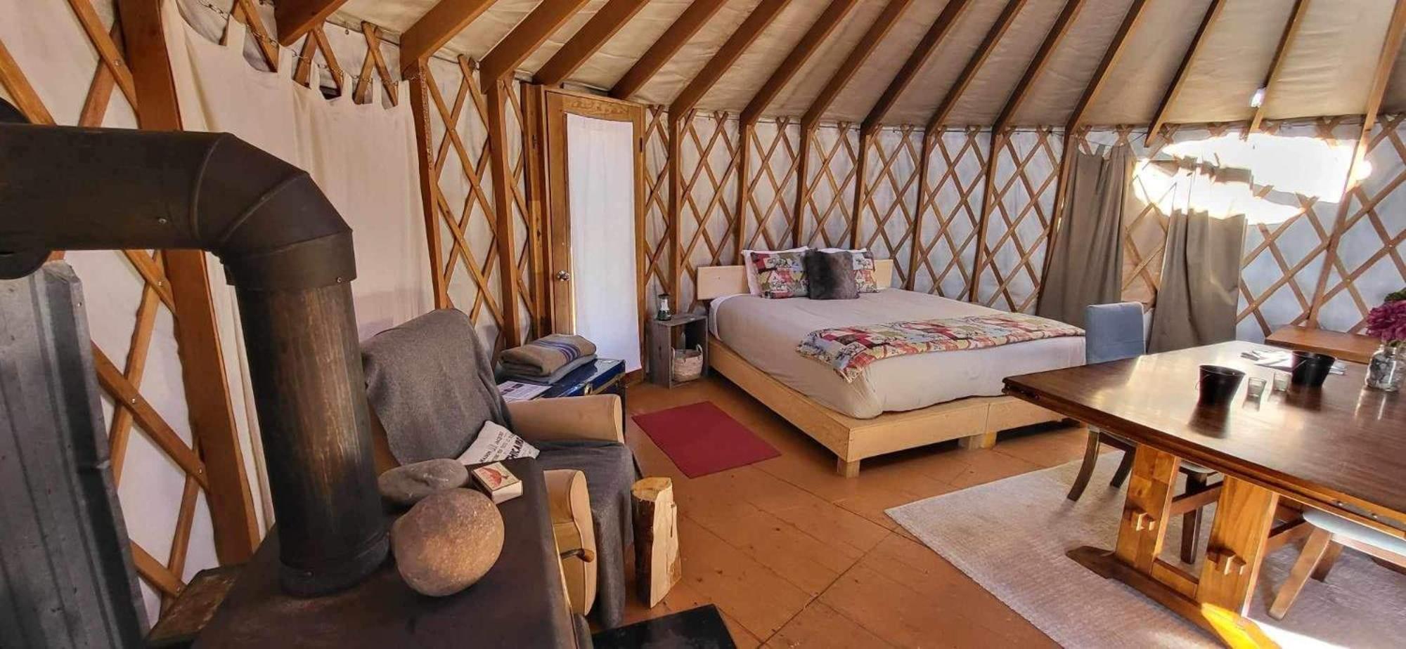 Mount Logan Ecolodge & Retreat Center Haines Junction Dış mekan fotoğraf
