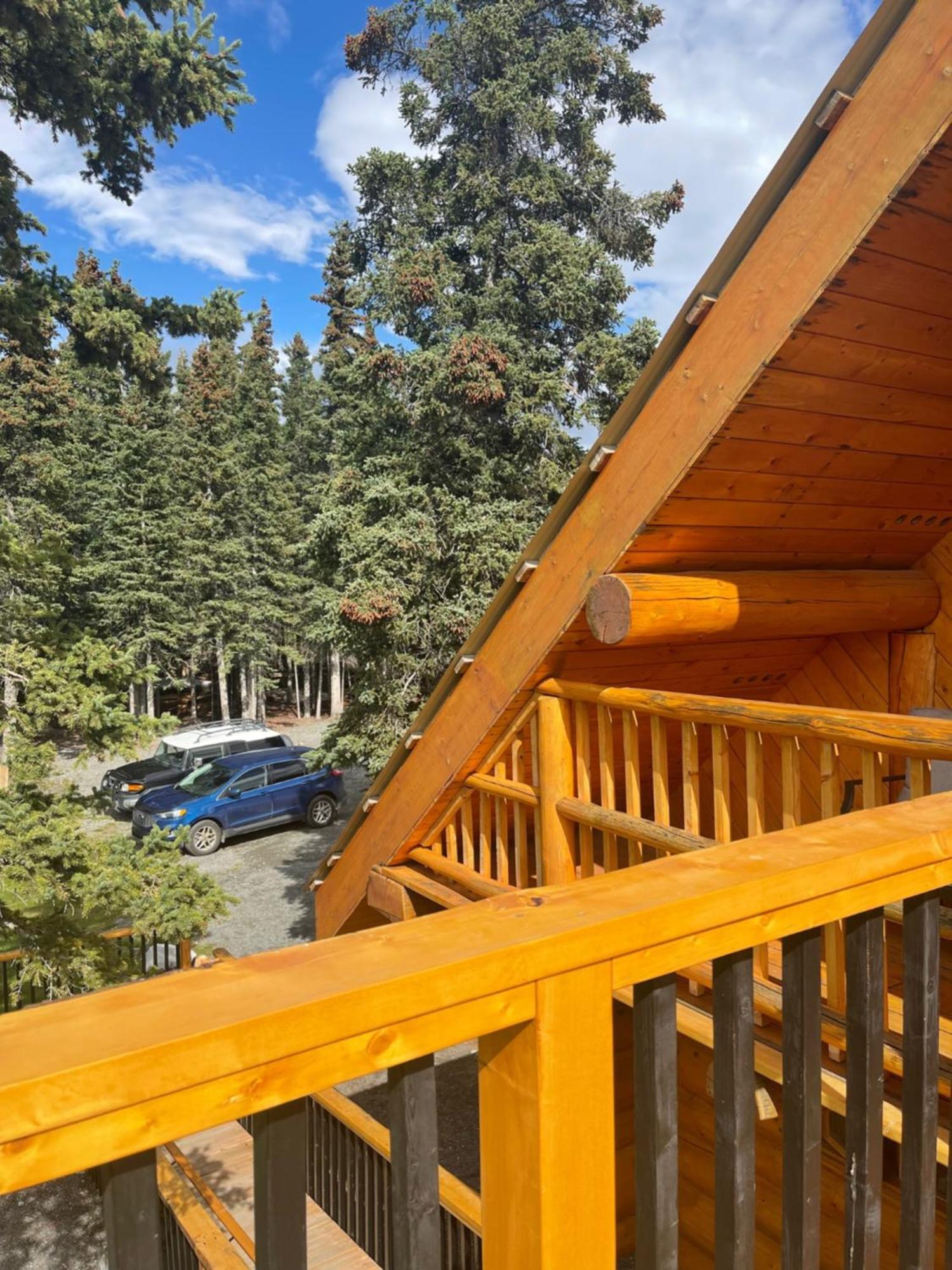 Mount Logan Ecolodge & Retreat Center Haines Junction Dış mekan fotoğraf