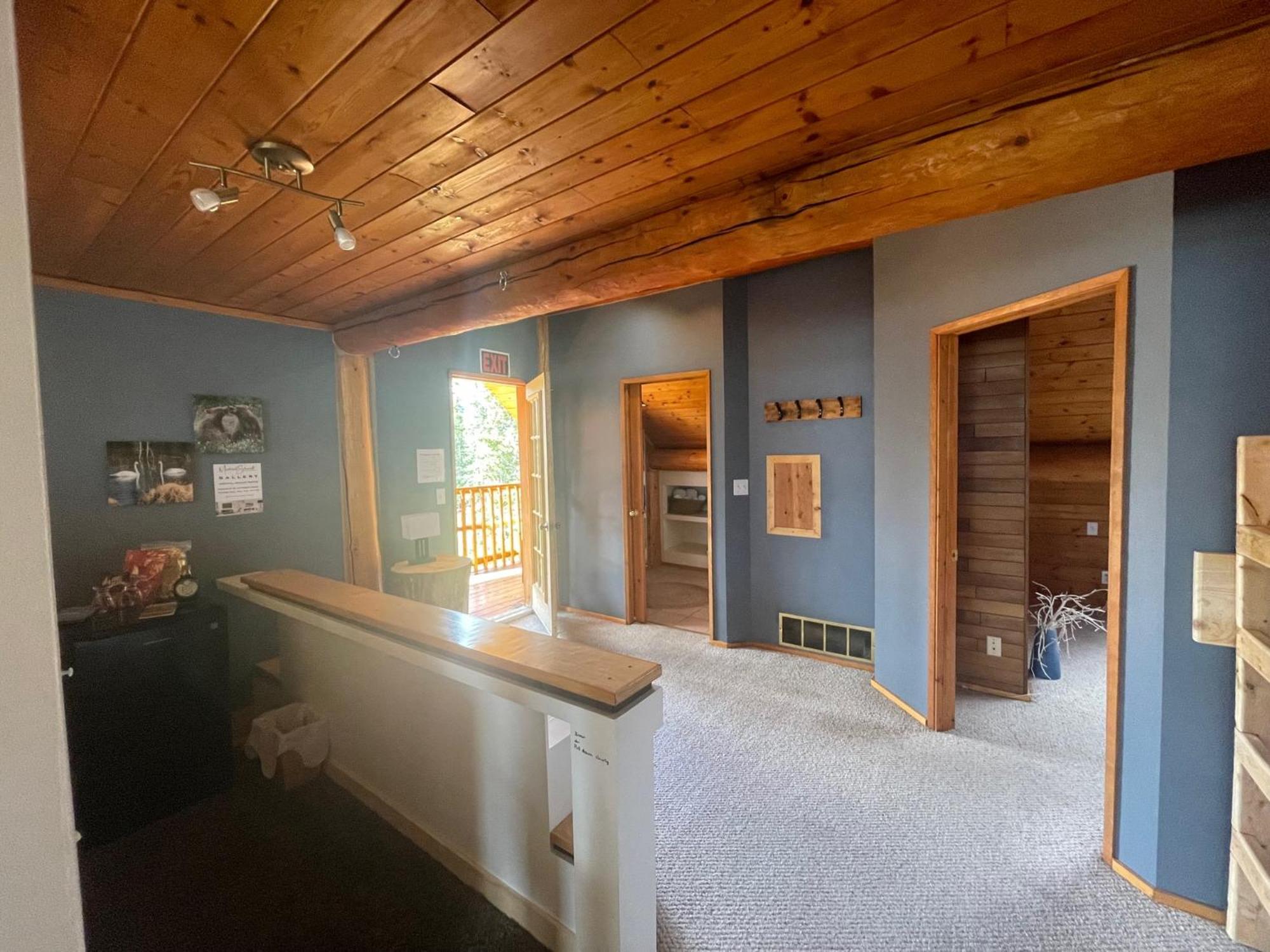 Mount Logan Ecolodge & Retreat Center Haines Junction Dış mekan fotoğraf